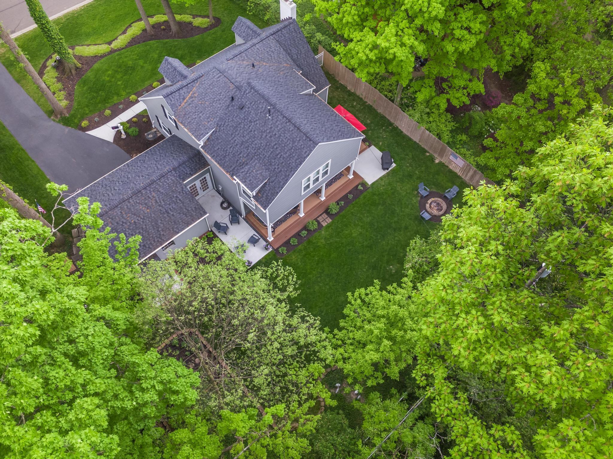 2318 Dorset Road Columbus, OH 43221 - Photo 3 of 45 Great privacy with beautiful trees