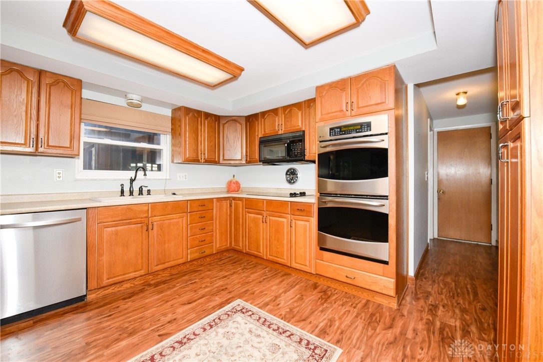 6807 Alter Road Huber Heights, OH 45424 - Photo 23 of 83