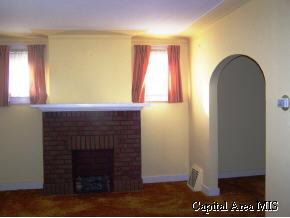 2417 South 7th Street Springfield, IL 62703 - Photo 3 of 9