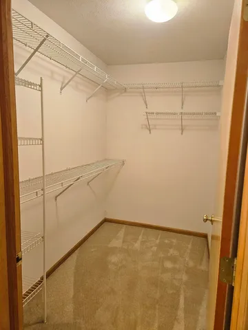 $2,350 | 3877 Old Elm Drive Southeast, Grand Rapids, MI 49512