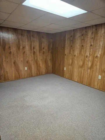 $2,350 | 3877 Old Elm Drive Southeast, Grand Rapids, MI 49512