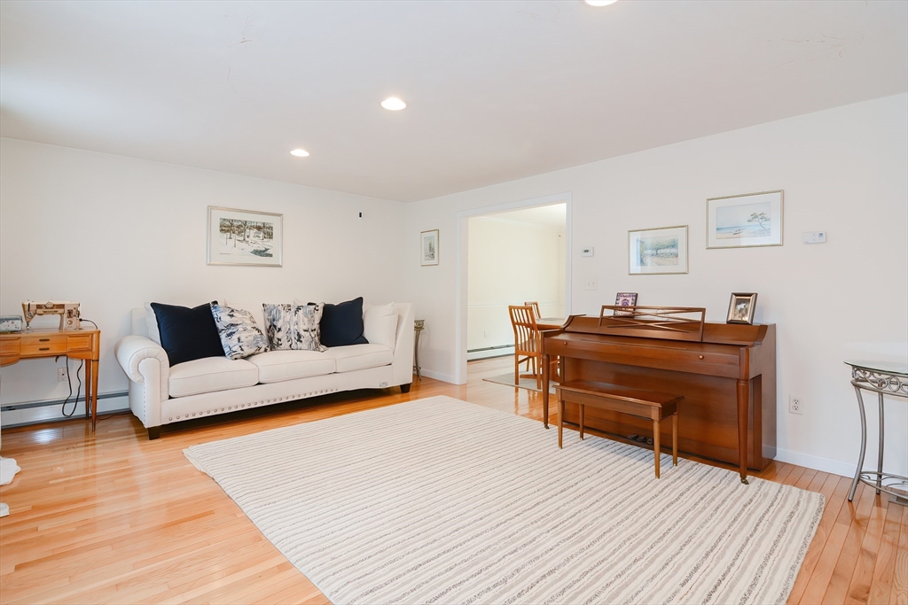 14 Depot Street Upton, MA 01568 - Photo 10 of 36