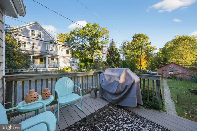 $525,000 | 526 East Main Street, Moorestown, NJ 08057