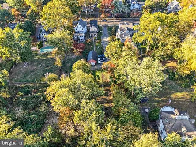 $525,000 | 526 East Main Street, Moorestown, NJ 08057