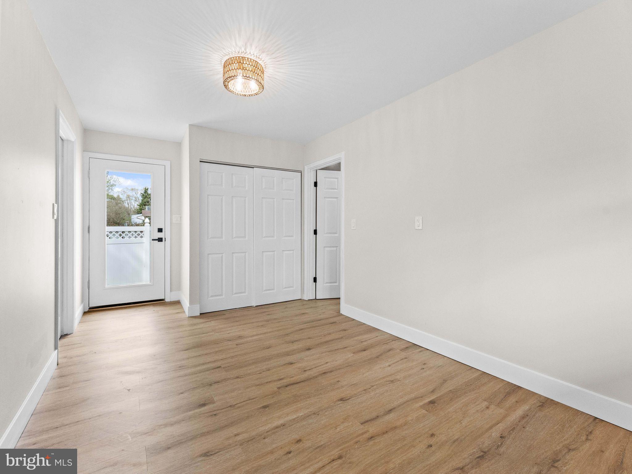 26 Holly Road Clementon, NJ 08021 - Photo 13 of 34 Gallery Image 13