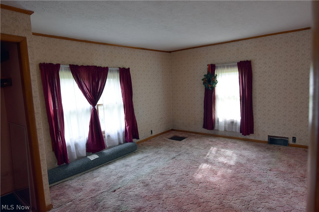 659 State Road Northwest Warren, OH 44483 - Photo 19 of 35 Gallery Image 19