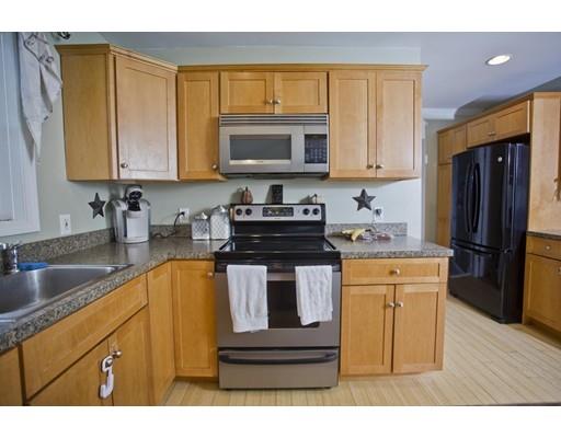 5 Matthews Road Southwick, MA 01077 - Photo 4 of 17 Gallery Image 4