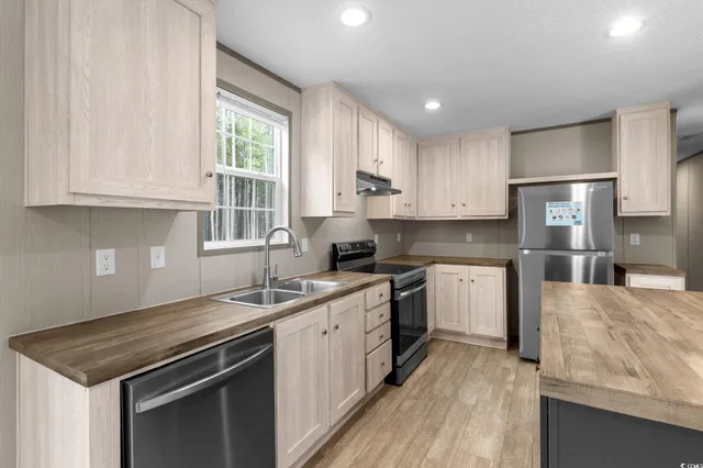 $259,900 | 1930 Goose Bay, Loris, SC 29569