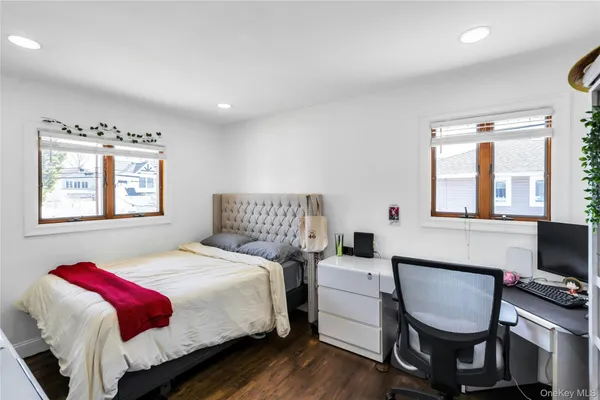 $1,128,000 | 15 Fairway Drive, Old Bethpage, NY 11804