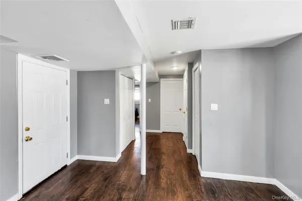 $1,128,000 | 15 Fairway Drive, Old Bethpage, NY 11804