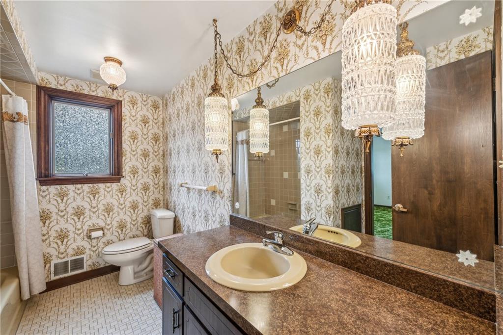 732 Valley View Road Eighty Four, PA 15330 - Photo 39 of 44 Gallery Image 39