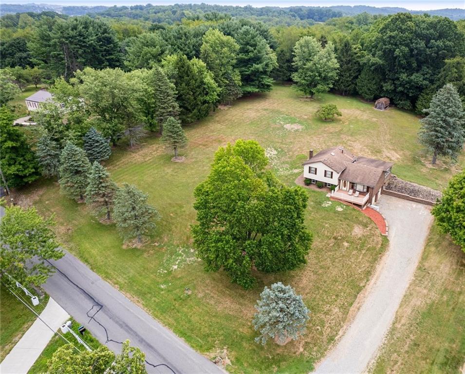 732 Valley View Road Eighty Four, PA 15330 - Photo 5 of 44 Gallery Image 5