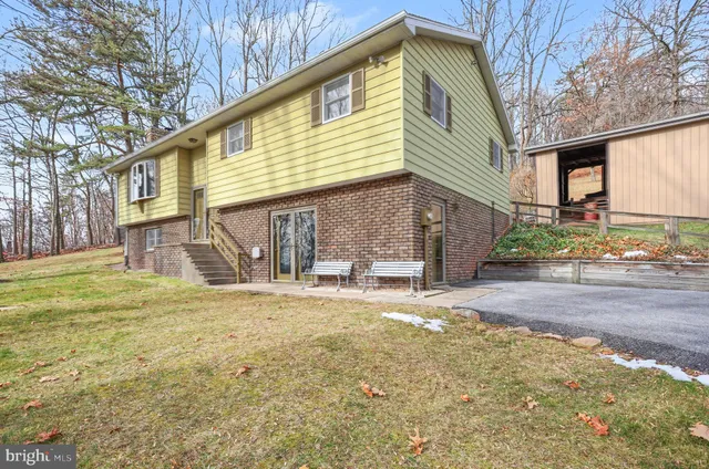 $425,000 | 5680 Crone Road, Dover, PA 17315