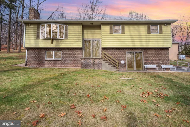 $425,000 | 5680 Crone Road, Dover, PA 17315