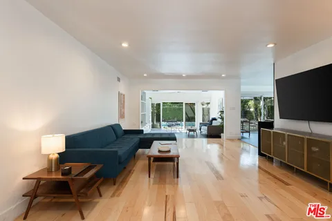 $1,598,000 | 5719 Rhodes Avenue, Valley Village, CA 91607