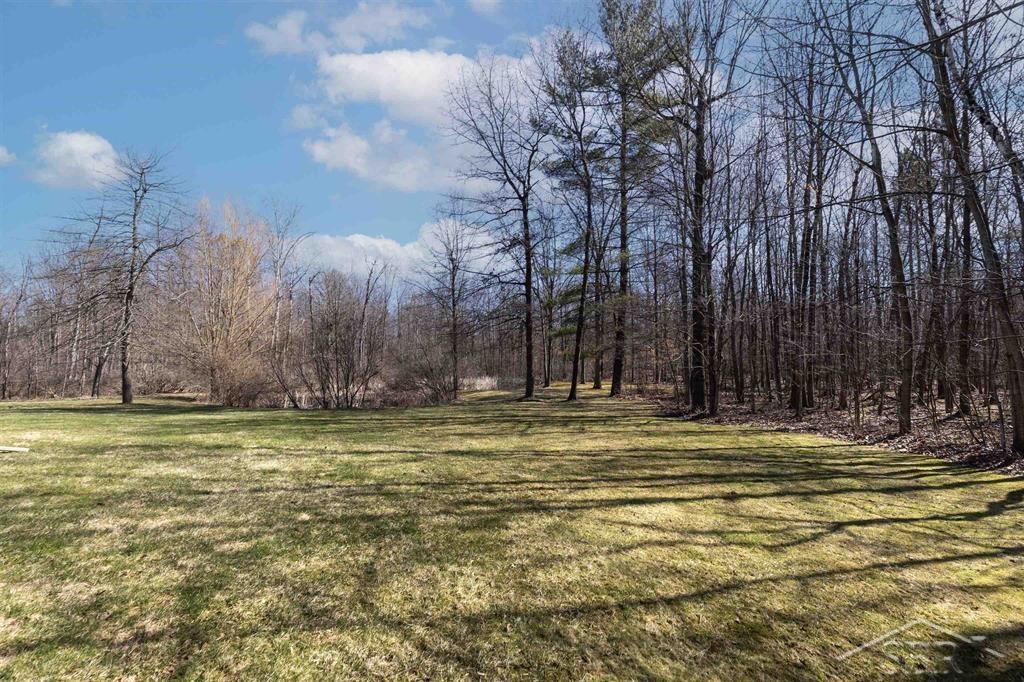 1978 West Stewart Road Midland, MI 48640 - Photo 34 of 36 50170756-90b58cc9-dcf4-4b4d-bfa2-cb9e3ad1a38d.JPG