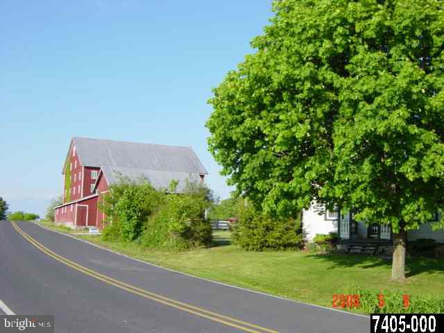 10 Patterson Road Gettysburg, PA 17325 - Photo 2 of 9 Gallery Image 2