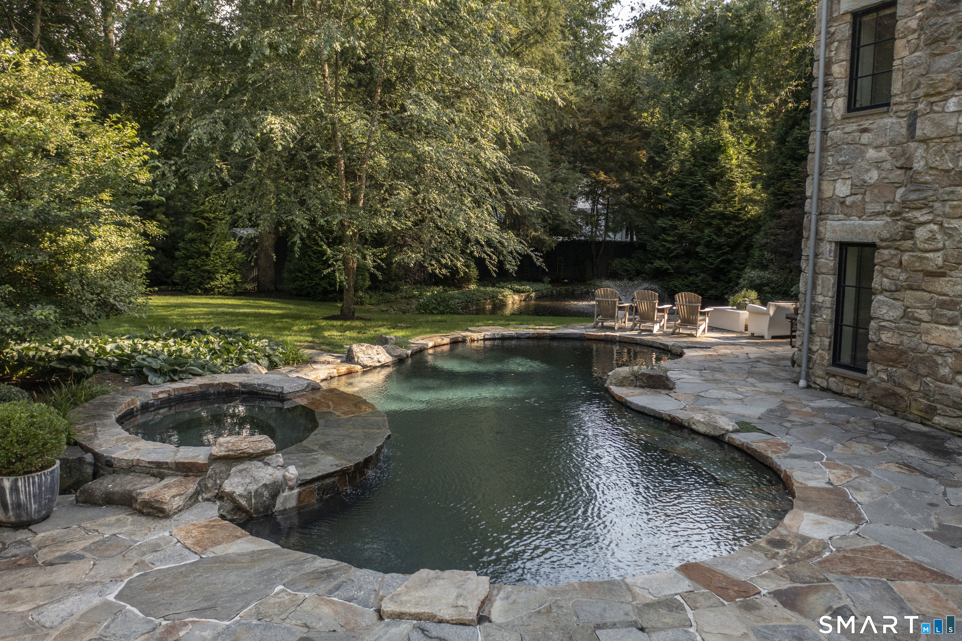 31 Stony Brook Road Westport, CT 06880 - Photo 3 of 36