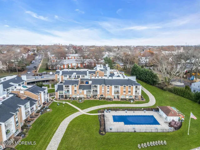 $385,000 | 107 Riverview Avenue, Unit 113B, Neptune City, NJ 07753