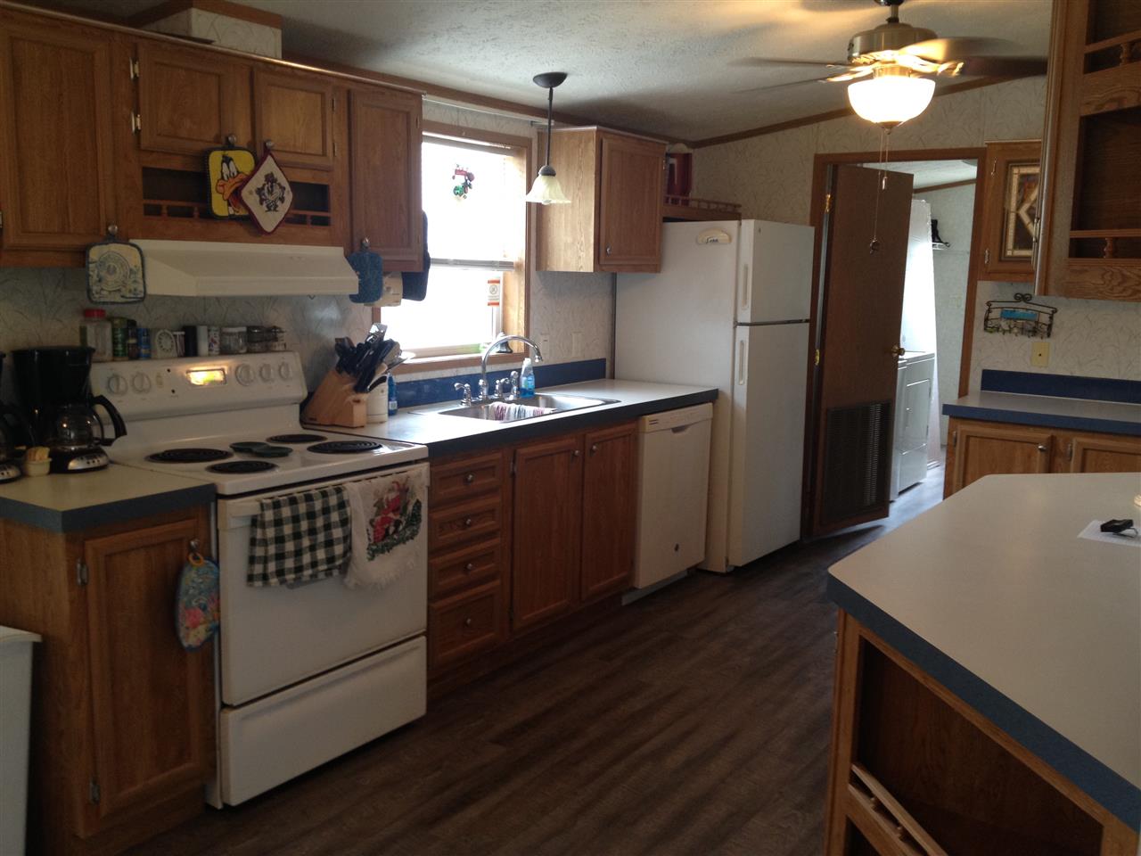 818 North Lowder Road Bloomfield, IN 47424 - Photo 8 of 16