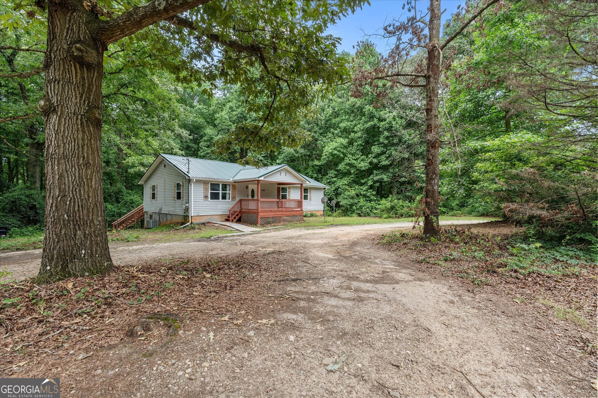 5552 Smithfield Road Bowdon, GA 30108 - Photo 5 of 33