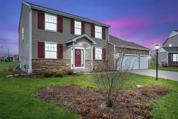 $489,900 | 2180 Willow Pond Way, Port Washington, WI 53024