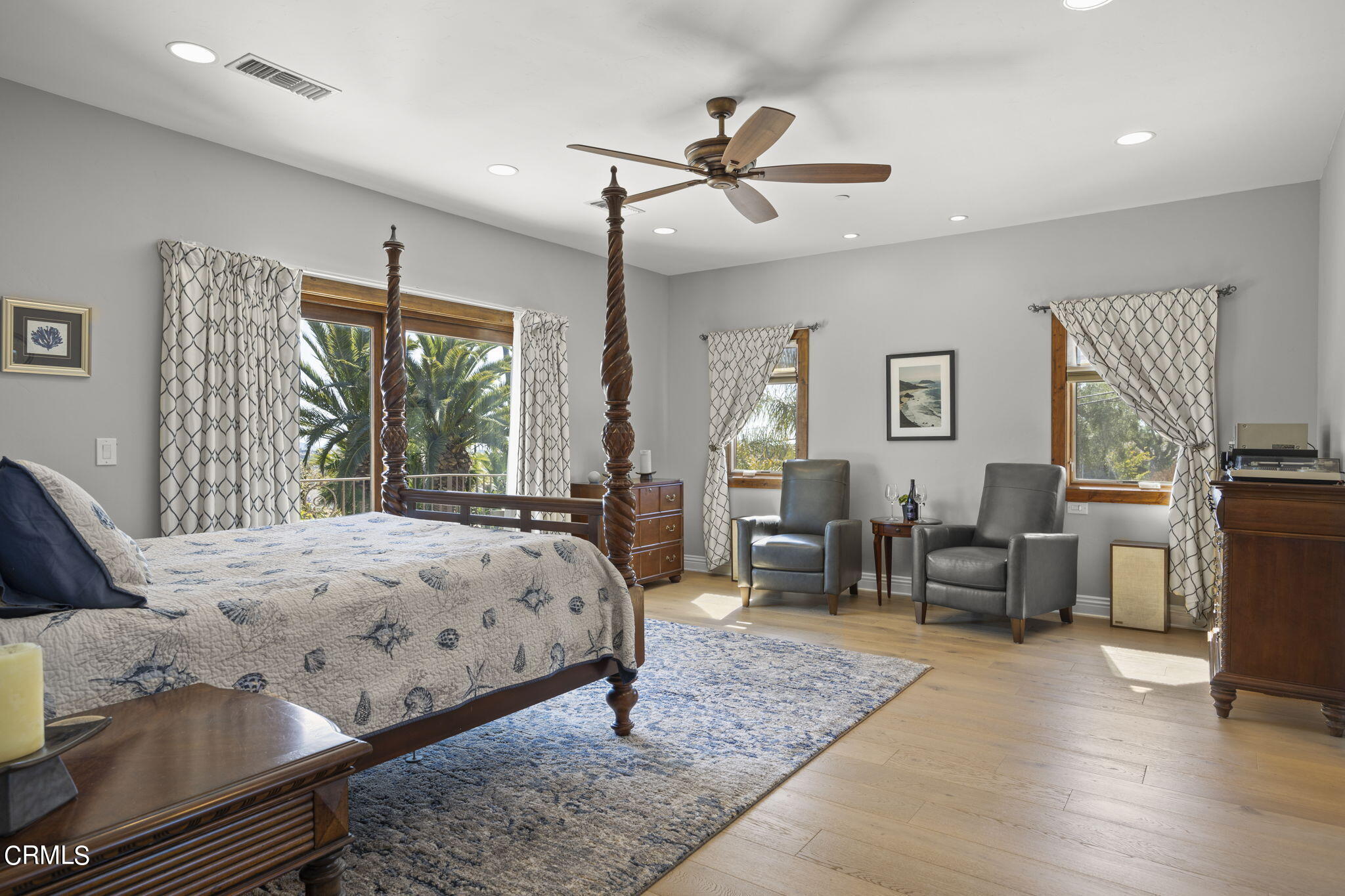 1006 Mesa Drive Camarillo, CA 93010 - Photo 31 of 74 Primary Suite