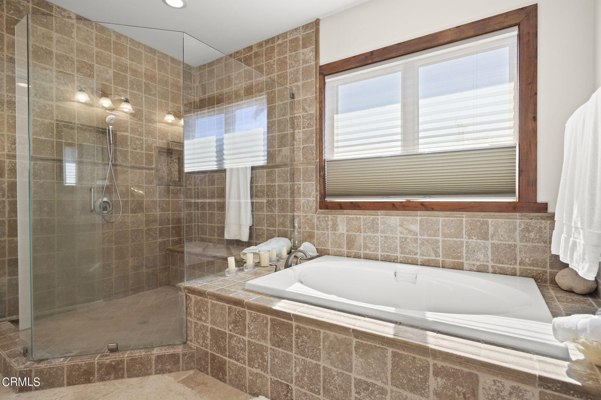 1006 Mesa Drive Camarillo, CA 93010 - Photo 39 of 74 a bathroom with a shower and a bathtub