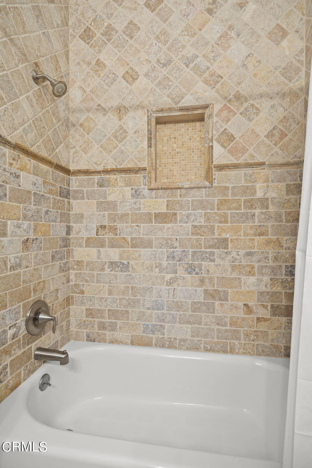 1006 Mesa Drive Camarillo, CA 93010 - Photo 49 of 74 a bathroom with a bathtub