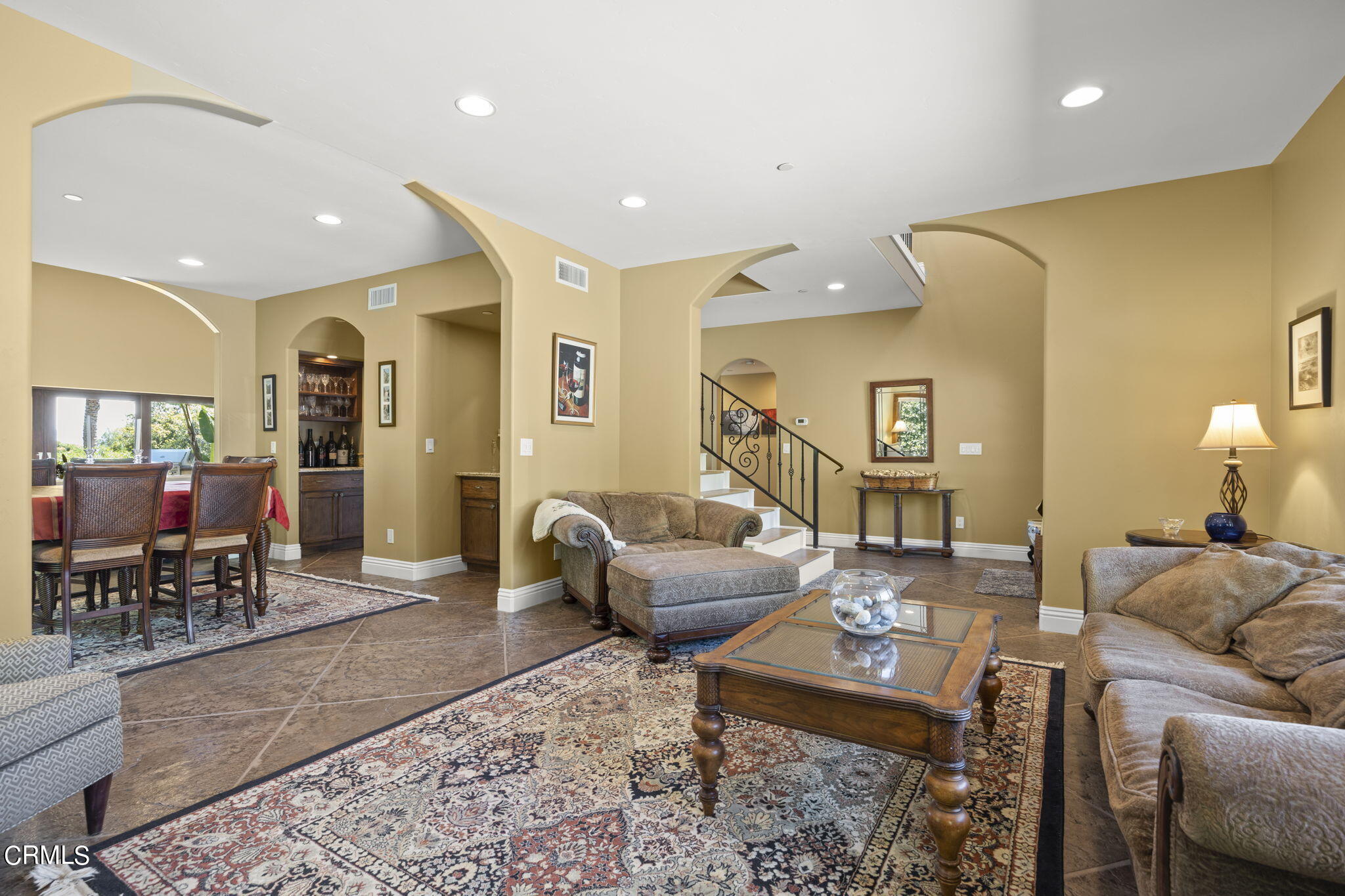1006 Mesa Drive Camarillo, CA 93010 - Photo 6 of 74 Living Room