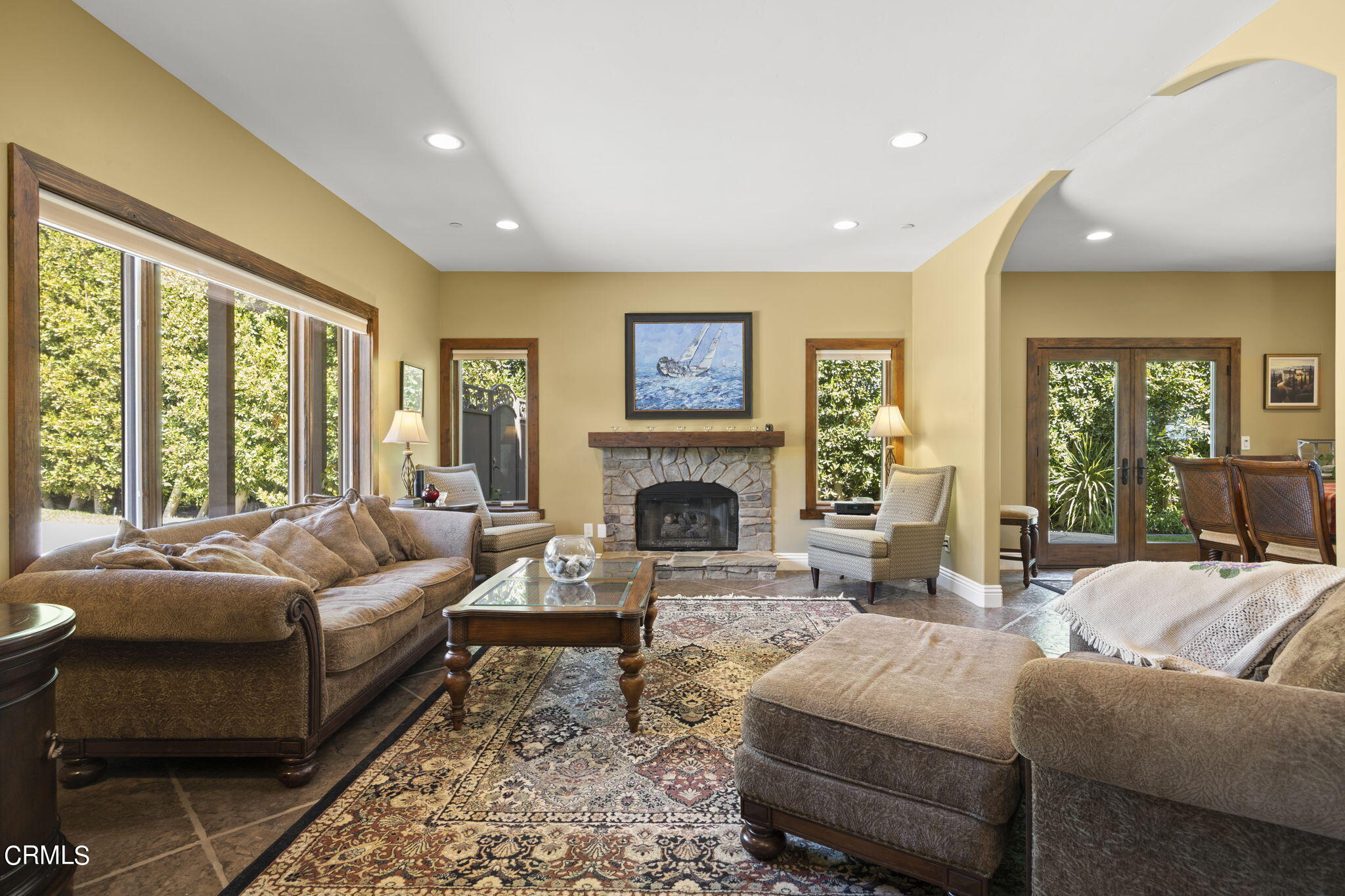 1006 Mesa Drive Camarillo, CA 93010 - Photo 7 of 74 Living Room