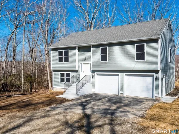 $469,900 | 16 South Street, Brooklyn, CT 06234