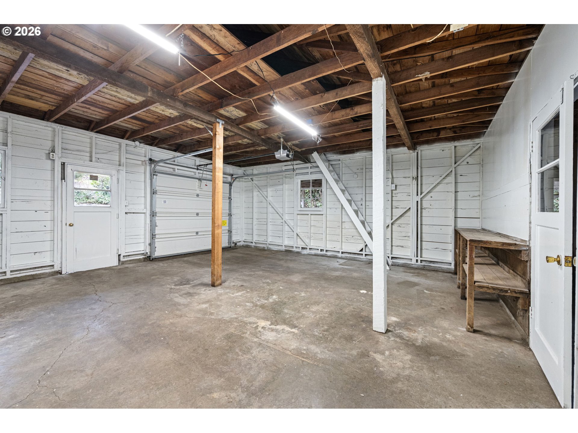 4344 Blanton Road Eugene, OR 97405 - Photo 29 of 43