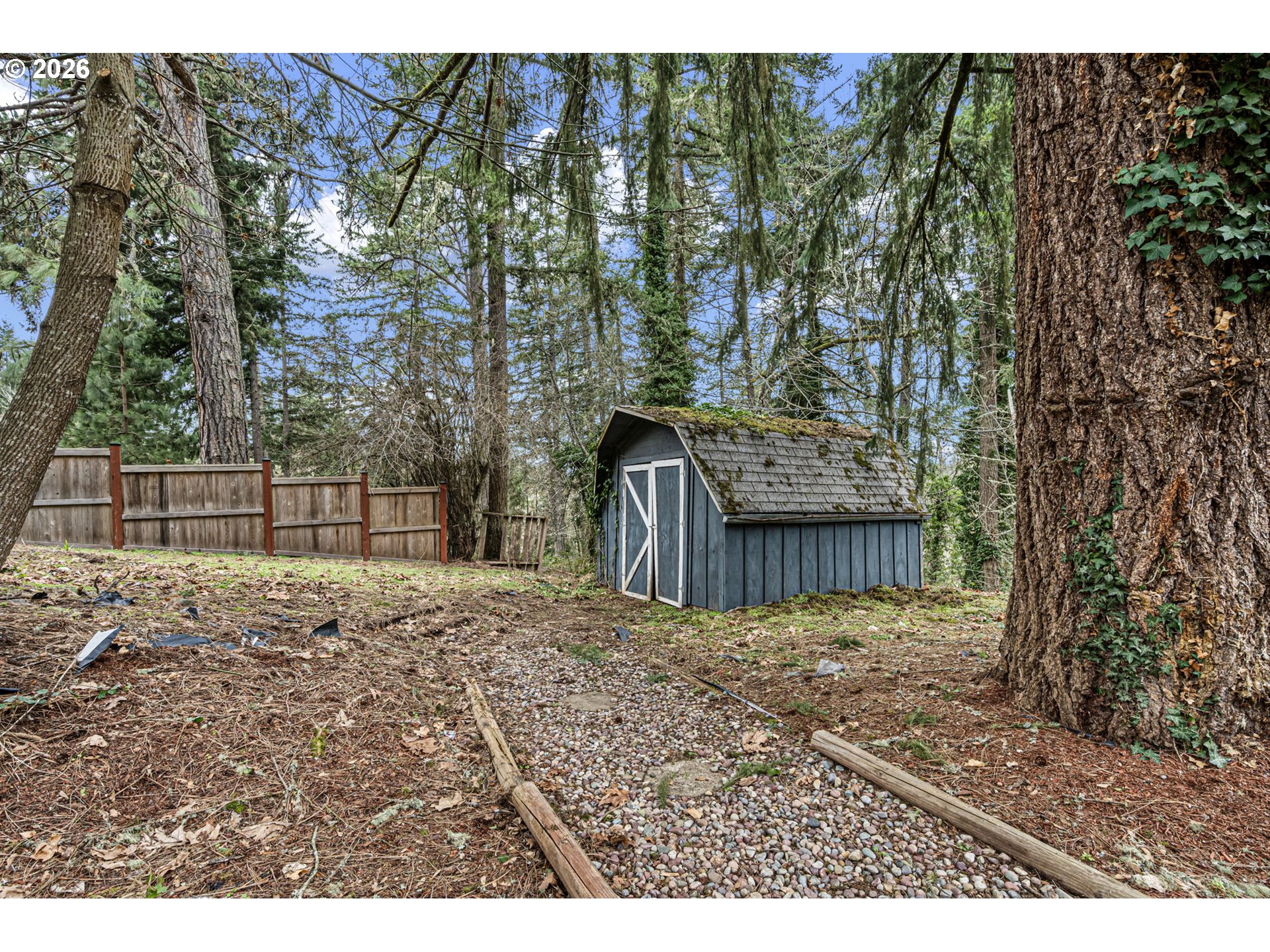 4344 Blanton Road Eugene, OR 97405 - Photo 32 of 43