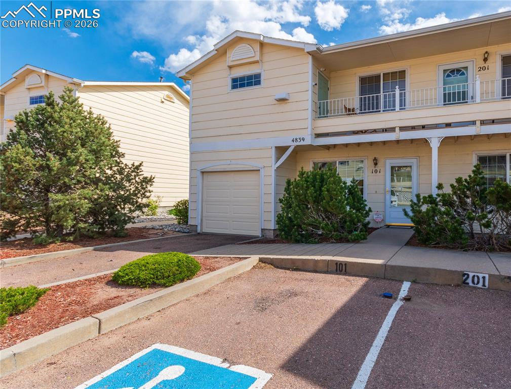 4839 Rusty Nail Point, Unit 101 Colorado Springs, CO 80916 - Photo 11 of 31