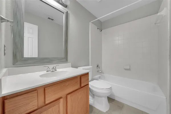 $2,500 | 2733 Serena Court, Garland, TX 75040