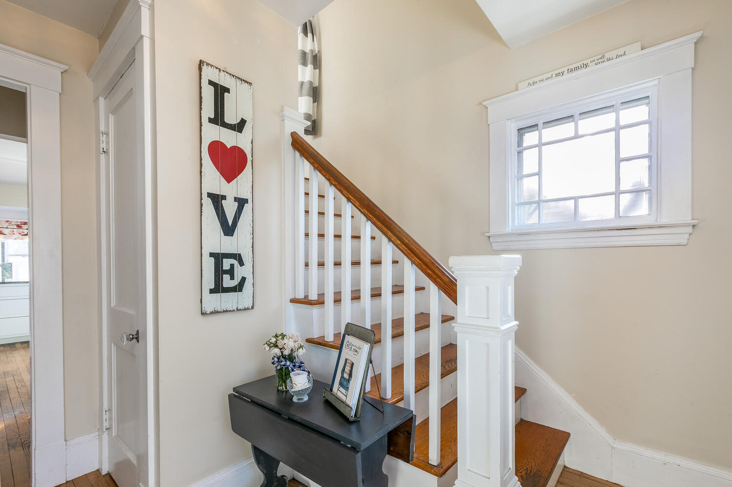 87 Edwards Street Portland, ME 04102 - Photo 21 of 43 Stairwell to 2nd Floor