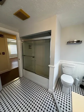 $2,500 | 144 East Main Street, Unit 2, Westborough, MA 01581