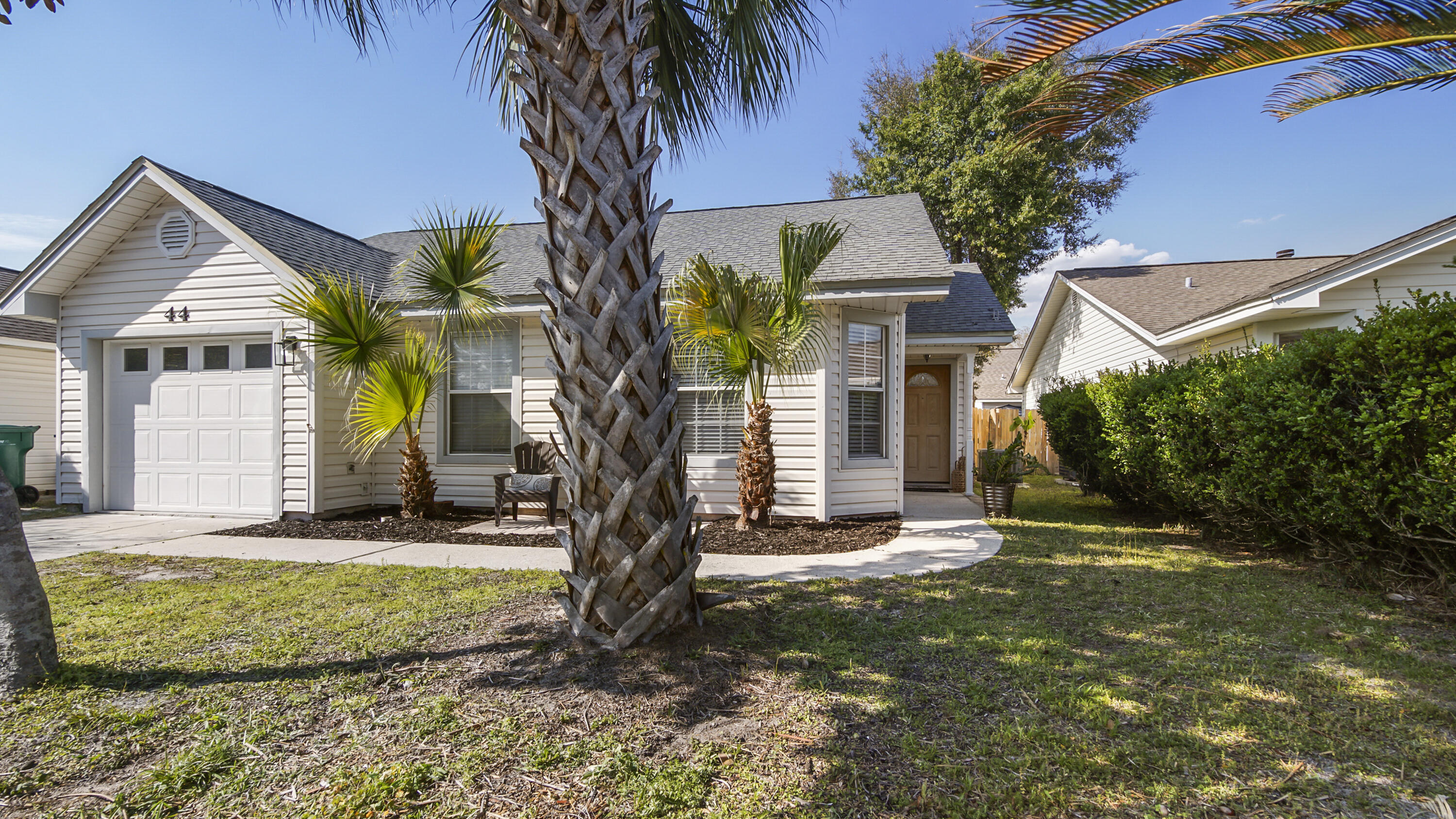 44 Ruby Circle Mary Esther, FL 32569 - Photo 3 of 34 a view of a house with a yard