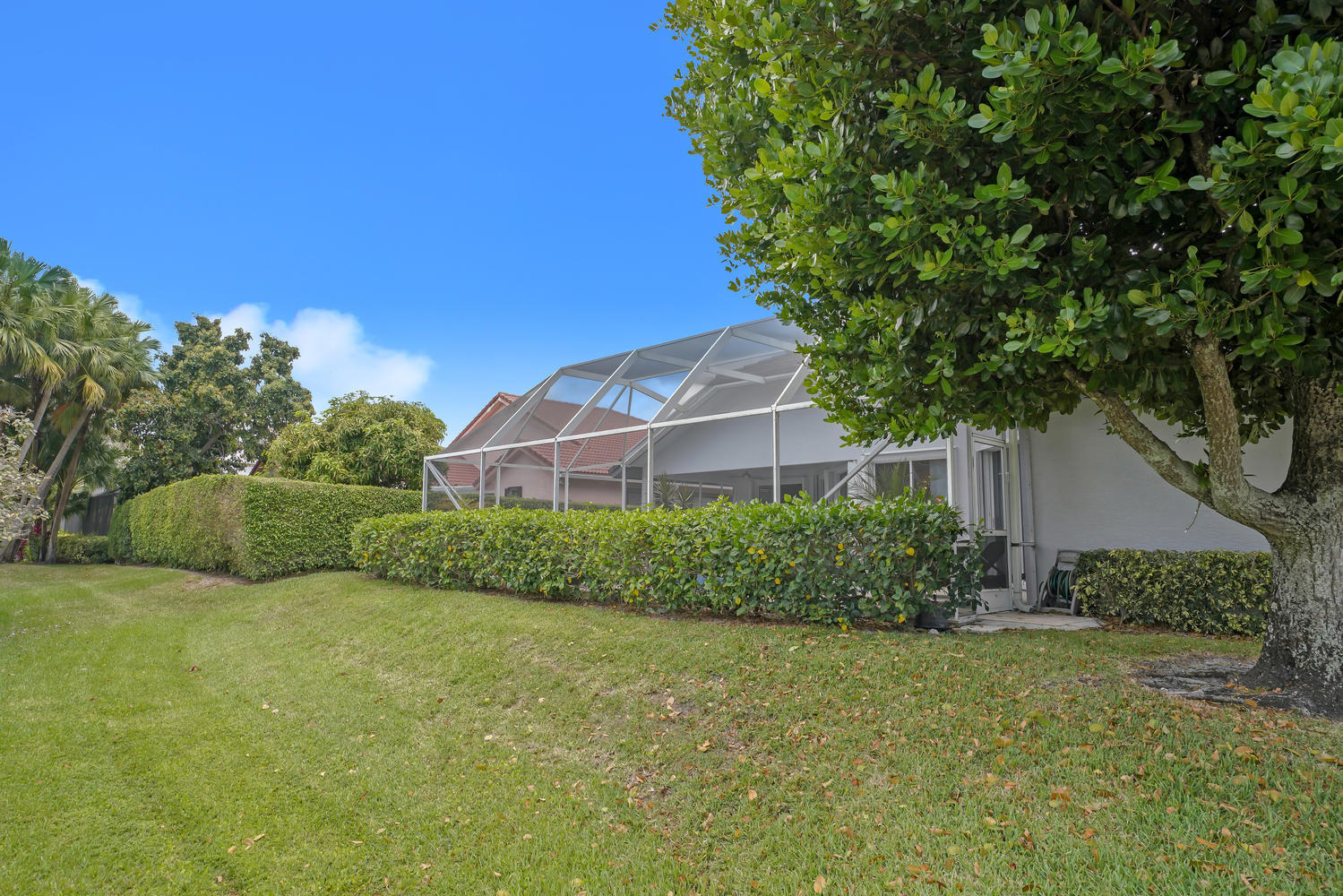 7634 La Corniche Circle Boca Raton, FL 33433 - Photo 6 of 36 BACK VIEW