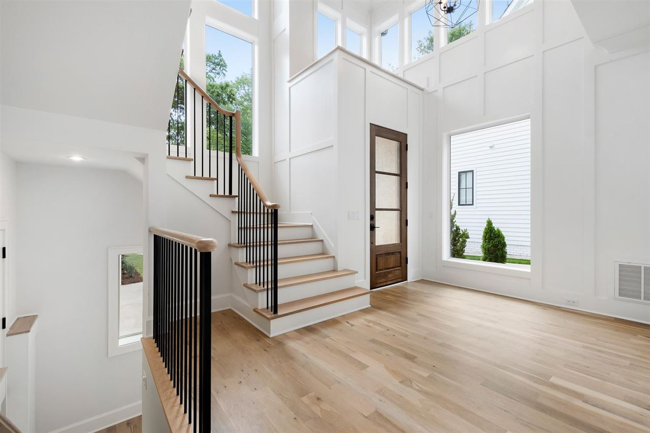 2721 1/2 St Marys Street Raleigh, NC 27609 - Photo 4 of 30 Dramatic foyer!