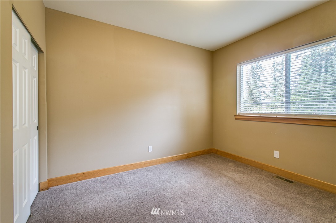 4 Bramble Way Bellingham, WA 98229 - Photo 8 of 22 Gallery Image 8
