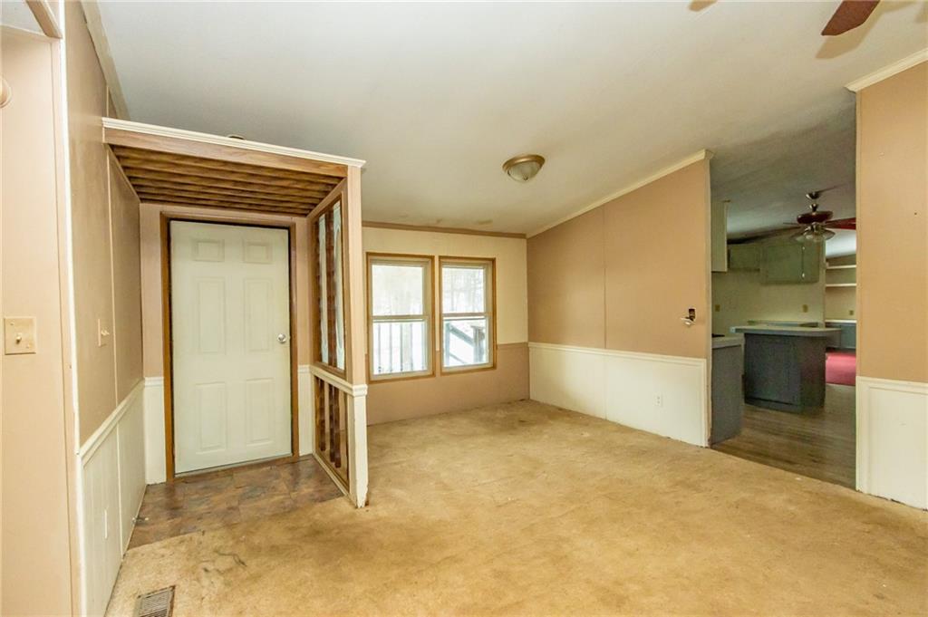 110 Spruce Road Karns City, PA 16041 - Photo 6 of 19 Gallery Image 6
