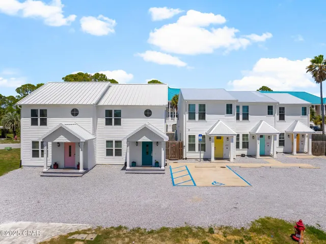 $2,350,000 | 10609 Parkhill Circle, Panama City Beach, FL 32407