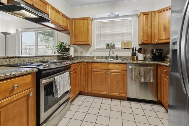 $2,400 | 2529 Hudson Place, New Orleans, LA 70131