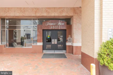 $330,000 | 4801 Fairmont Avenue, Unit 411, Bethesda, MD 20814