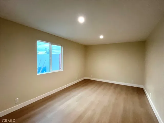 $2,900 | 2720 West 70th Street, Los Angeles, CA 90043