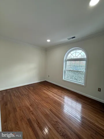 $3,800 | 3003 Preston Avenue, Alexandria, VA 22306