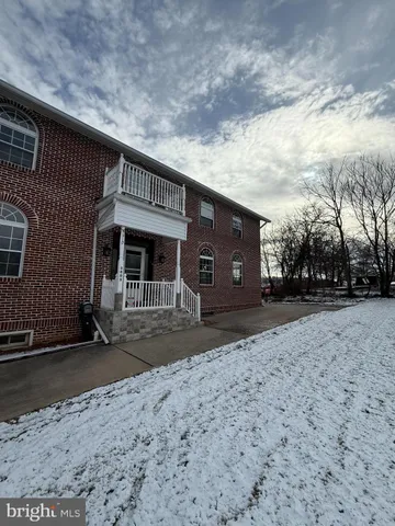 $3,800 | 3003 Preston Avenue, Alexandria, VA 22306