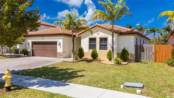 $3,500 | 2541 Southeast 1st Street, Homestead, FL 33033